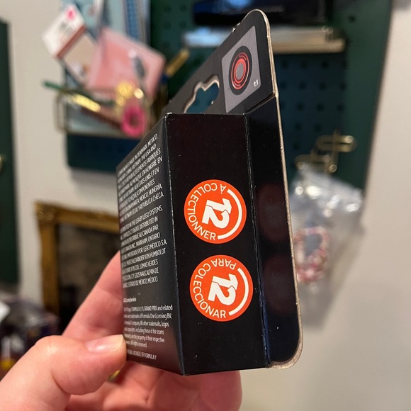 LEGO Formula 1 Race Car Minifigs - Blind Box - Picture 2 of 4